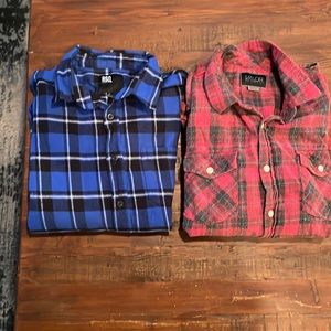 Lot of 2 Mens flannels